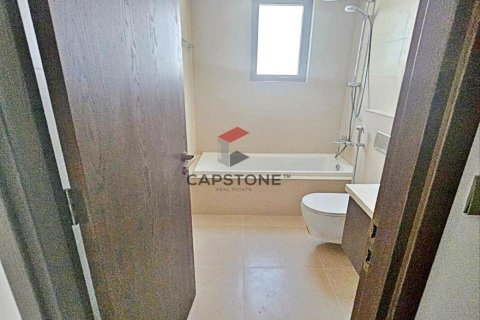 Apartment de 3 dormitorios en Khalifa City, UAE No. 86273 24