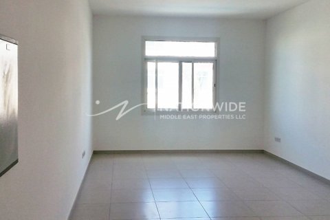2 bedrooms Apartment in Abu Dhabi, UAE No. 99141 6