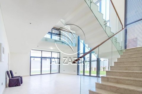 Villa de 4 chambres à Yas Island, UAE No. 91580 3