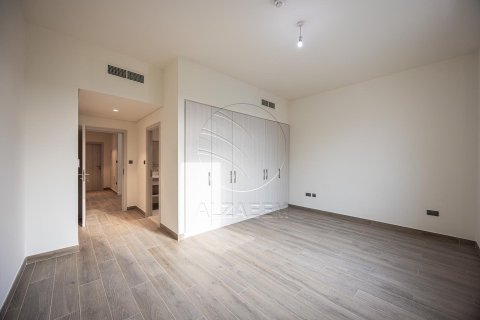 Villa de 4 dormitorios en  Yas Island, UAE No. 91590 10