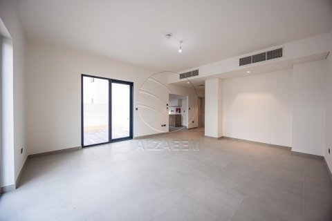 Villa de 4 dormitorios en  Yas Island, UAE No. 91590 22