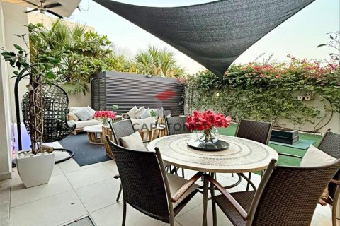 Villa de 4 chambres à Yas Island, UAE No. 86244 15
