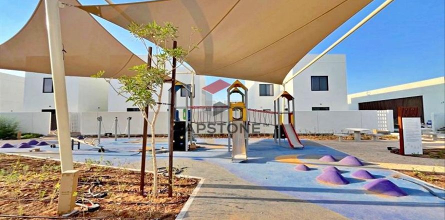 Villa de 4 chambres à Yas Island, UAE No. 86248