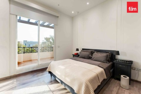 4 bedrooms Villa in Dubai, UAE No. 103966 25