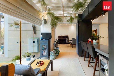 4 bedrooms Villa in Dubai, UAE No. 103966 12