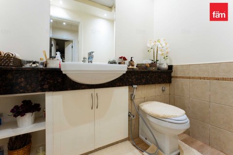 4 bedrooms Villa in Dubai, UAE No. 103966 3