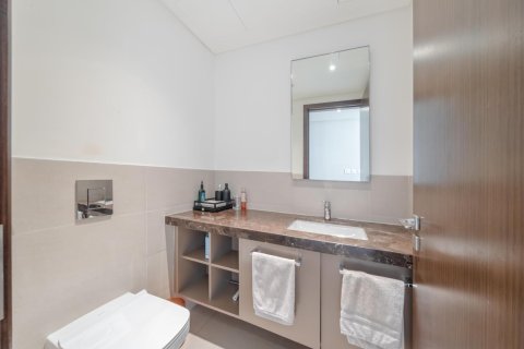 Appartement de 2 chambres à BLVD Heights, UAE No. 102884 12