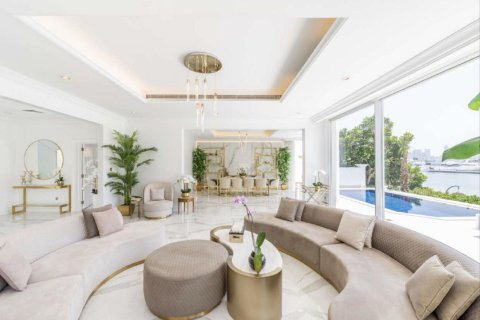 Villa de 6 chambres à Garden Homes, UAE No. 102883 2