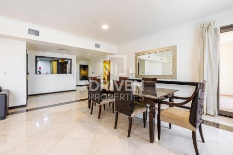 Apartment de 3 dormitorios en Murjan, UAE No. 85592 4