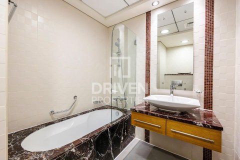 Apartment de 3 dormitorios en Murjan, UAE No. 85592 17