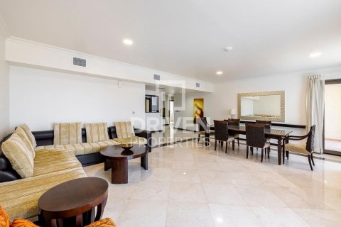 Apartment de 3 dormitorios en Murjan, UAE No. 85592 2
