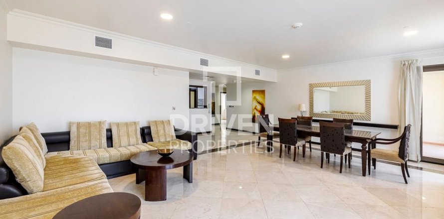 Apartment de 3 dormitorios en Murjan, UAE No. 85592