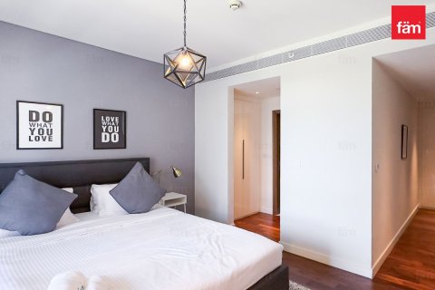 Apartment de 2 dormitorios en Al Wasl, UAE No. 76127 8