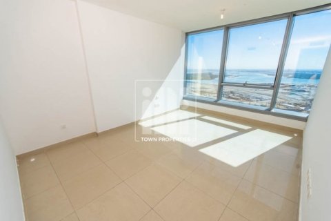 Apartment de 2 dormitorios en SKY TOWER Al Reem Island, UAE No. 95834 7