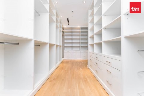 Apartment de 2 dormitorios en Al Barari, UAE No. 90471 21