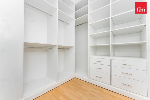 Apartment de 2 dormitorios en Al Barari, UAE No. 90471 15