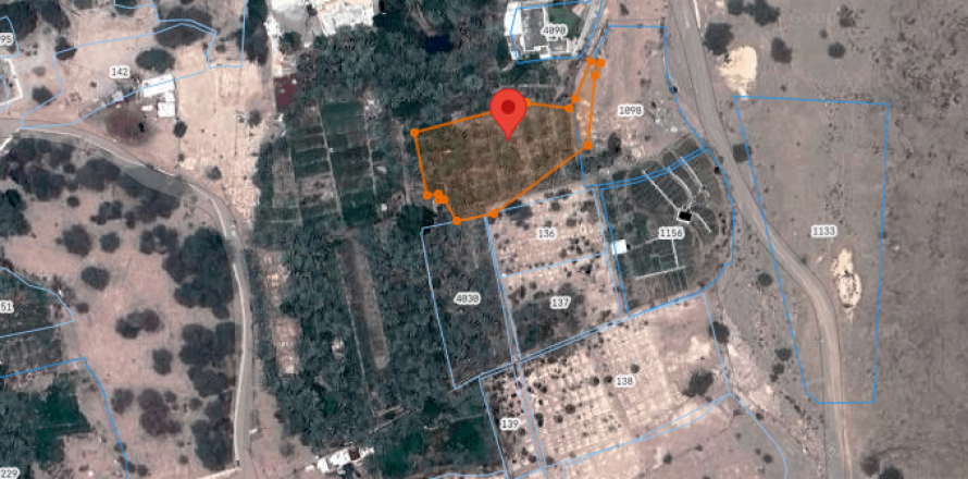 Land in Al Amarat, Oman No. 104861