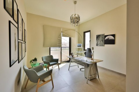 Villa de 5 dormitorios en Khalifa City, UAE No. 90262 18