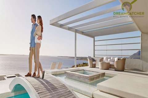 2 bedrooms Apartment in Umm Al Quwain Marina, UAE No. 75594 5