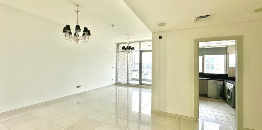 Appartement de 2 chambres à Dubai, UAE No. 104163