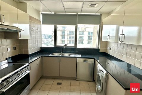 Appartement de 2 chambres à Dubai, UAE No. 104163 8
