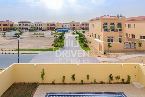 Villa de 5 chambres à The Villa, UAE No. 85176 16