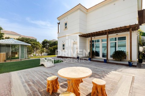 Villa de 6 chambres à Hacienda, UAE No. 85175 7