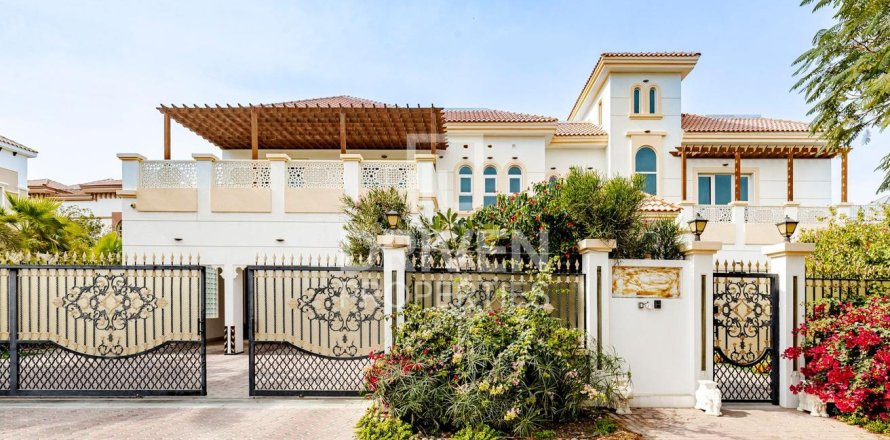 Villa de 6 chambres à Hacienda, UAE No. 85175