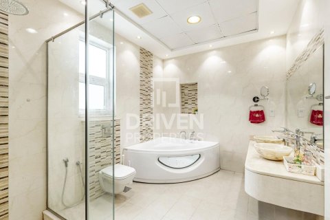 Villa de 6 chambres à Hacienda, UAE No. 85175 14