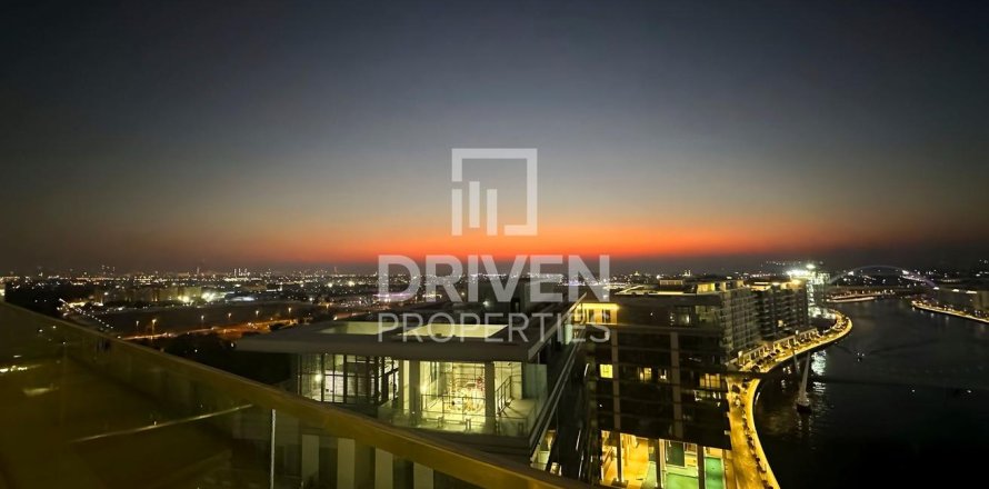 Apartment de 2 dormitorios en Al Wasl, UAE No. 85194