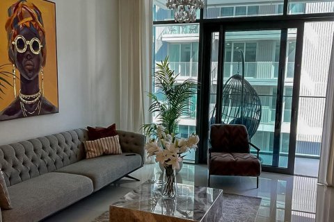 Квартира с 2 спальнями в EMAAR Beachfront, ОАЭ №102913 5