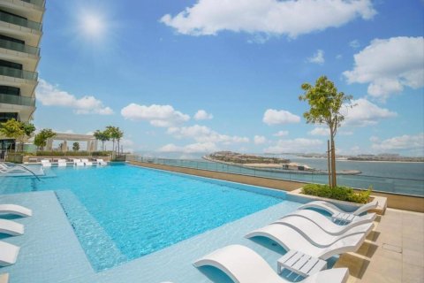 Квартира с 2 спальнями в EMAAR Beachfront, ОАЭ №102913 10