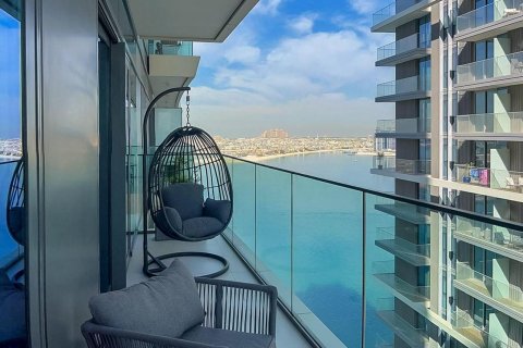 Квартира с 2 спальнями в EMAAR Beachfront, ОАЭ №102913 1