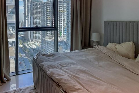 Квартира с 2 спальнями в EMAAR Beachfront, ОАЭ №102913 8