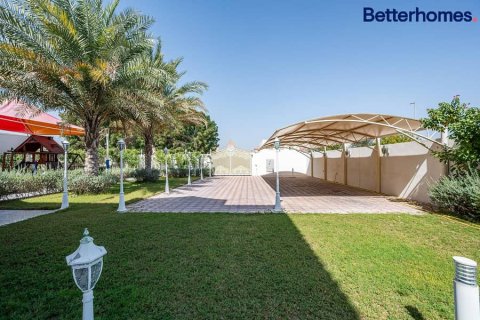 6 bedrooms Villa in Al Muhaisnah, UAE No. 14880 26