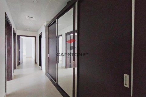 3 غرف نوم شقة في Hamdan Street, الإمارات العربية المتحدة رقم 86373 22