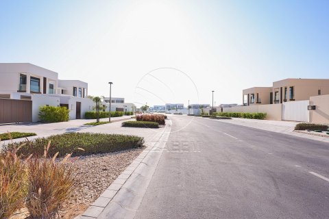 Townhouse de 3 dormitorios en Abu Dhabi, UAE No. 91036 2