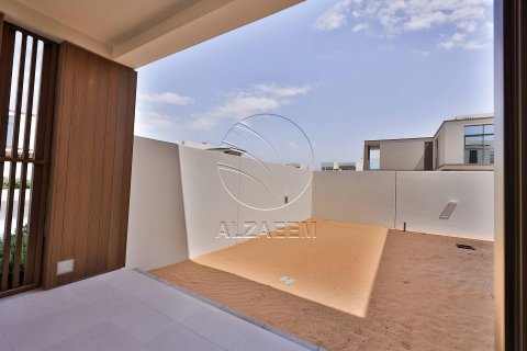 Townhouse de 3 dormitorios en Abu Dhabi, UAE No. 91036 3