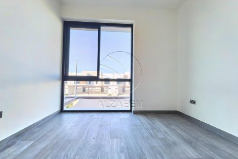 2 bedrooms Townhouse on the Yas Island, UAE No. 91033 9