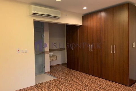 5 bedrooms Villa in Doha, Qatar No. 58388 11