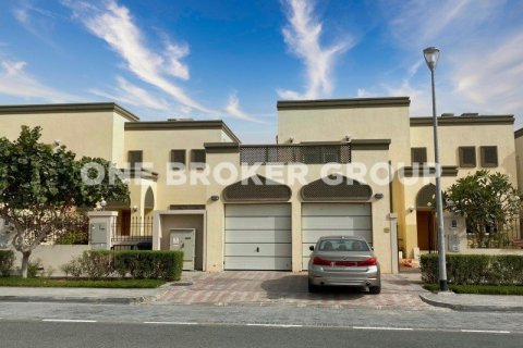 3 غرف نوم فيلا في Jumeirah Park, الإمارات العربية المتحدة رقم 969 3