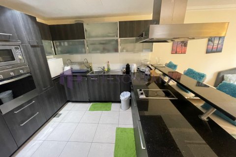 65m² Apartment in Doha, Qatar No. 57916 3