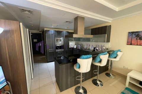65m² Apartment in Doha, Qatar No. 57916 7