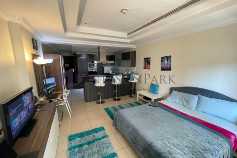 65m² Apartment in Doha, Qatar No. 57916 2