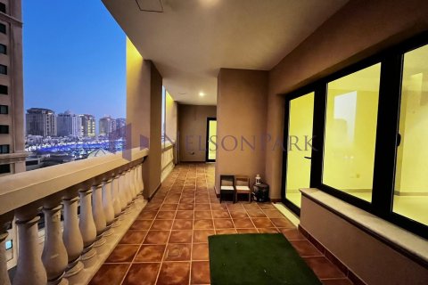 2 bedrooms Apartment in Doha, Qatar No. 57917 7