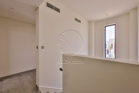 Villa de 4 dormitorios en  Yas Island, UAE No. 90178 14