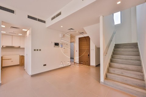 Villa de 4 dormitorios en  Yas Island, UAE No. 90178 18