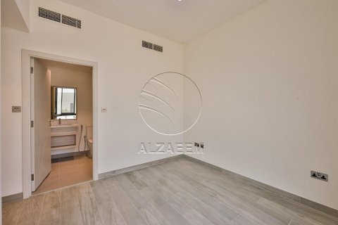 Villa de 4 dormitorios en  Yas Island, UAE No. 90178 12