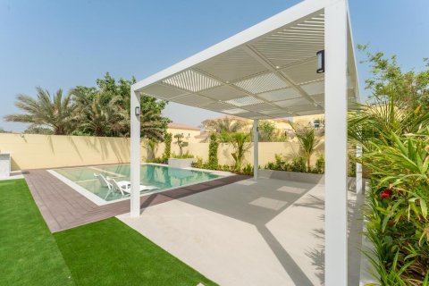 Villa de 4 chambres à Legacy, UAE No. 101614 29