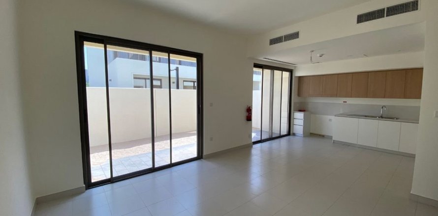 Villa de 4 chambres à Dubai, UAE No. 100459